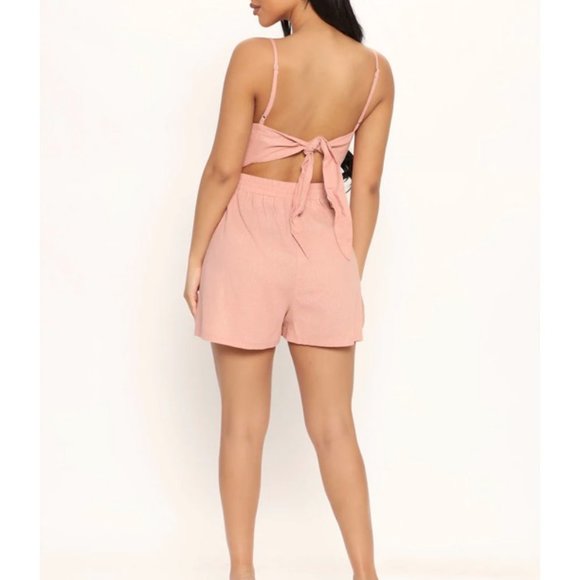 NWT Fashionnova In A Daze Romper XS - Picture 2 of 10